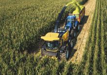 Кормозбиральні комбайни 4-силові New Holland FR 850