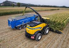 Кормозбиральні комбайни 4-силові New Holland FR 920 