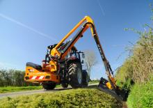 косарки з похилими поверхнями Kuhn Multi-Longer GII 5557 SP