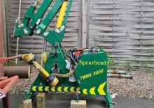 косарки з похилими поверхнями Spearhead Twiga 3000