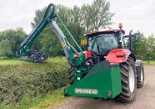 косарки з похилими поверхнями Spearhead Twiga Mid 500