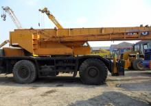 Крани для грунтових просторів Kato KR 500 4x4