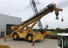 Крани для грунтових просторів Grove RT 9100