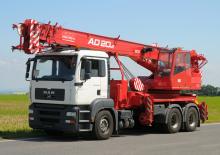 крани, змонтовані на вантажному автомобілі - телескопічні CKD Mobilni Jeraby AD 20 