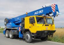 крани, змонтовані на вантажному автомобілі - телескопічні CKD Mobilni Jeraby AD 30
