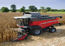 комбайн з підбирачем для кукурудзи Massey Ferguson CF 670R