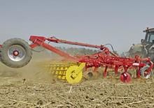 Культиватори Pöttinger Synkro 6003 T