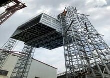 ліфти для промислового застосування Mastclimber Solutions MS-M-8000