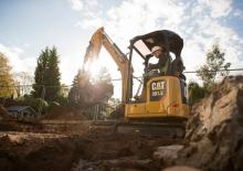 Міні-екскаватори Caterpillar 301.5