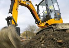 Міні-екскаватори JCB 8025 ZTS