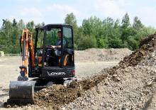 Міні-екскаватори Doosan DX27Z-7