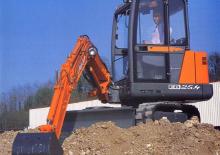 Міні-екскаватори Pel-Job EB 25.4