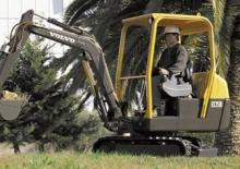 Міні-екскаватори Volvo EC15B XTV