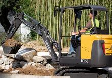 Міні-екскаватори Volvo EC15C