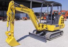 Міні-екскаватори New Holland EC25