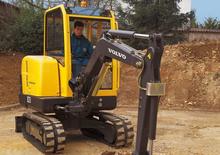 Міні-екскаватори Volvo EC25