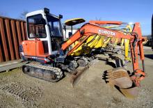 Міні-екскаватори Kubota KX61-3