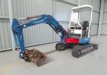 Міні-екскаватори Takeuchi TB 25 FR