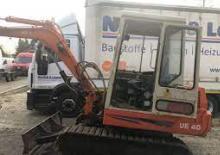 Міні-екскаватори Hitachi UE 40