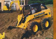 Міні-екскаватори John Deere Construction 250