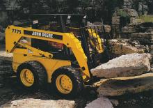 Міні-навантажувачі John Deere Construction 6675