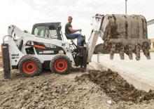 Міні-навантажувачі Bobcat S530