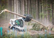 Міні-навантажувачі Bobcat T590