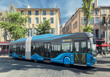 Міські автобуси Iveco E-way 18 m