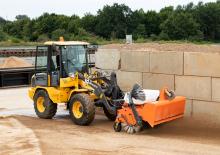 Монтажні підмітальні машини Bema 35 Dual 2300