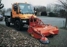 Монтажні підмітальні машини Dücker HDK 2200
