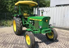 Муніципальні трактори John Deere 2130
