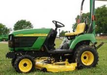 Муніципальні трактори John Deere 2210