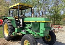 Муніципальні трактори John Deere 3040