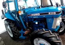 Муніципальні трактори Ford-NH 4110