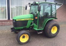 Муніципальні трактори John Deere 4400
