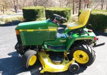 Муніципальні трактори John Deere 455 AWS