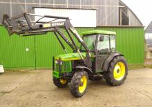Муніципальні трактори John Deere 5300N