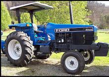 Муніципальні трактори Ford-NH 5640