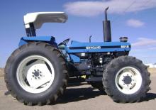 Муніципальні трактори Ford-NH 6610