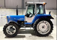 Муніципальні трактори Landini 6880