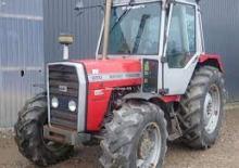 Муніципальні трактори Massey Ferguson 690