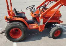 Муніципальні трактори Kubota B1750