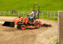 Муніципальні трактори Kioti CS2210H