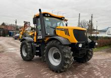 Муніципальні трактори JCB Fastrac 3200-80 Xtra