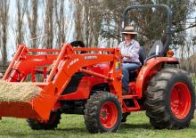 Муніципальні трактори Kubota MX5200