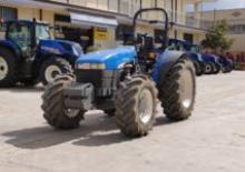 Муніципальні трактори New Holland TN 75