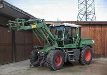 Муніципальні трактори Fendt XYLON 524