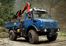 Муніципальний багатофункціональний транспортний засіб Дизель Unimog U 5000