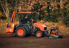 Муніципальні трактори Kubota ST401-C