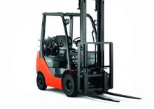 навантажувач з вилковим захватом LPG Toyota 02-8 FGF 25 